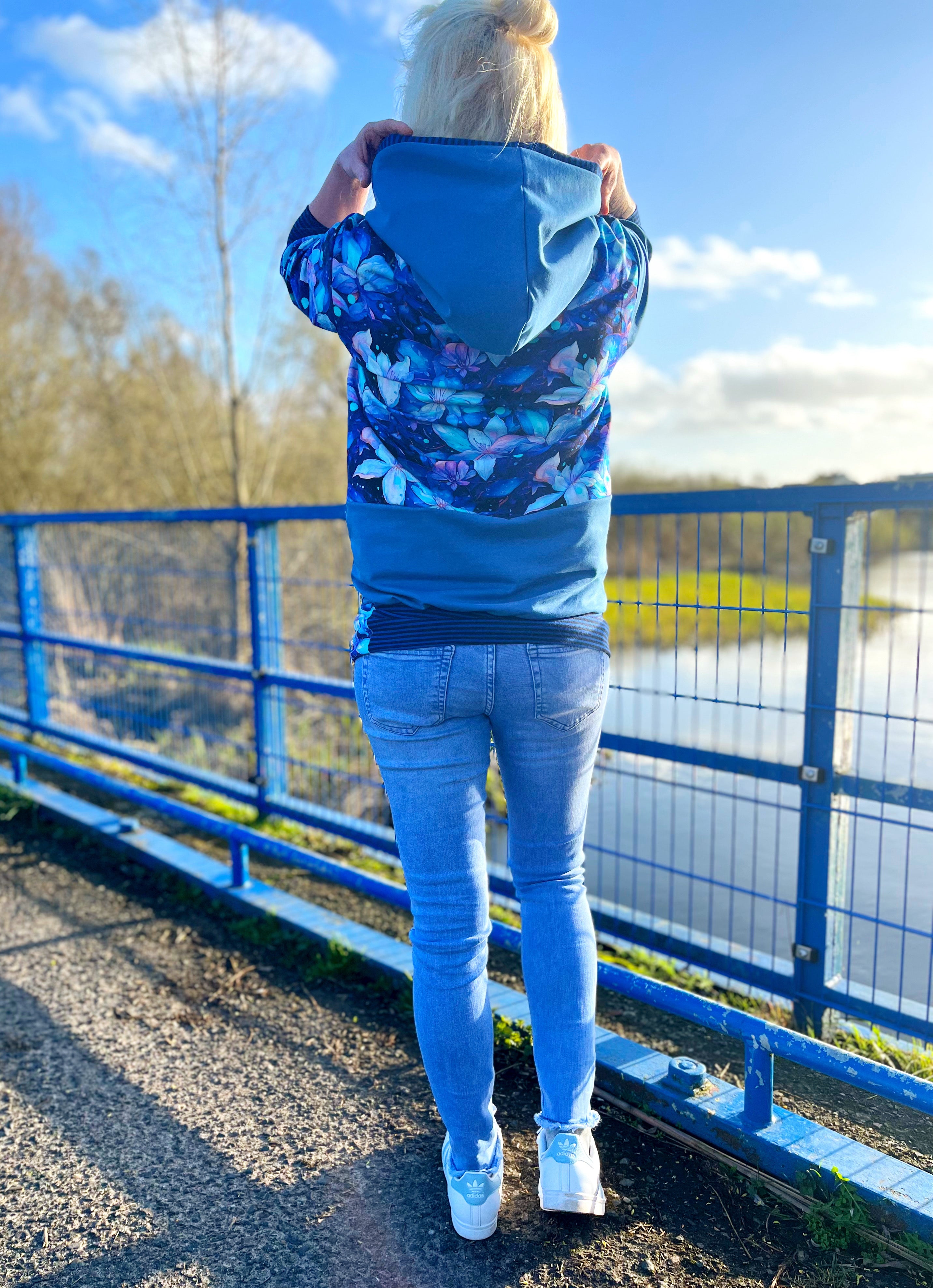 Lila Neon Blumen Dauervorbestellung